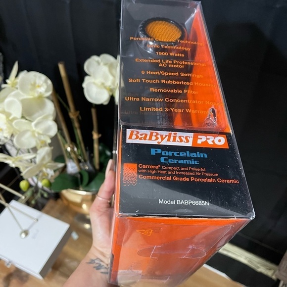 BaBylissPRO Porcelain Ceramic Carrera2 Dryer - Picture 2 of 5